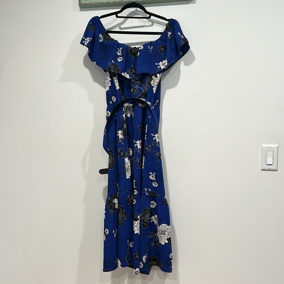 City Chic Womens Blue Textured Floral Fit & Flare Dress Plus size 18 new - Picture 6 of 8